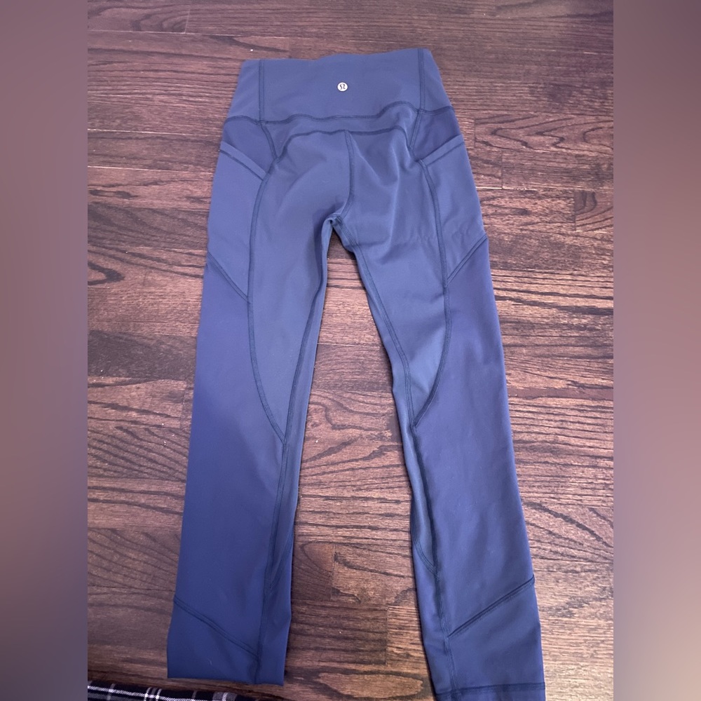 Lululemon cropped leggings